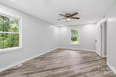 1801 Bridgewood Drive, Lancaster, SC 29720 - Photo 27