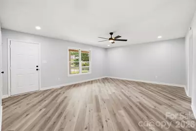 1801 Bridgewood Drive, Lancaster, SC 29720 - Photo 9