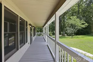 1801 Bridgewood Dr, Lancaster, SC 29720 - Photo 5