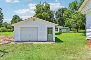 1130 Buffalo Shoals Rd, Statesville, NC 28677 - Photo 19