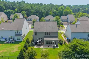 15215 Colonial Park Dr, Huntersville, NC 28078 - Photo 5
