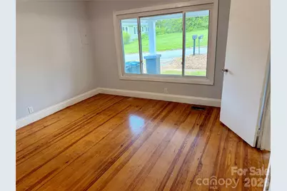 321 Cline Avenue SW, Valdese, NC 28690 - Photo 9