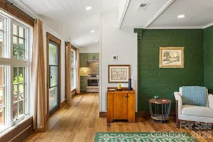 42 Cranford Rd, Asheville, NC 28806 - Photo 7