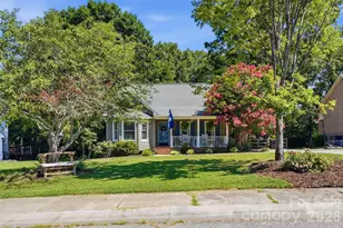 2134 Belle Chase Dr, Rock Hill, SC 29732 - Photo 3