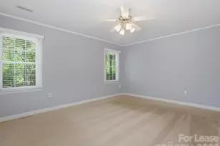 9437 Fairmead Dr, Charlotte, NC 28269 - Photo 13