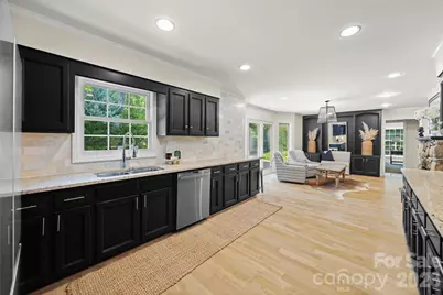 2 Pine Point Road, Lake Wylie, SC 29710 - Photo 13