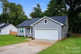 124 Gregory Rd, Statesville, NC 28677 - Photo 3