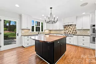 4467 Woodlark Ln, Charlotte, NC 28211 - Photo 15
