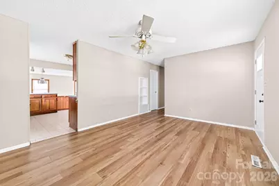 4723 Northaven Drive, Charlotte, NC 28206 - Photo 9