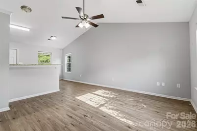 6421 Elgywood Lane, Charlotte, NC 28213 - Photo 3