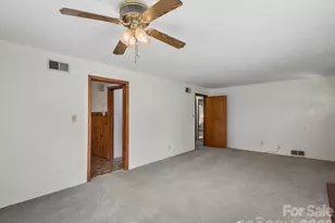 44 Bear Creek Rd, Asheville, NC 28806 - Photo 5