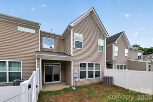 14943 Savannah Hall Dr, Charlotte, NC 28273 - Photo 15