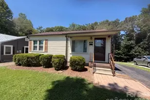 44 Ridgecrest Dr, Marion, NC 28752 - Photo 1