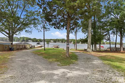 21013 Entrada Drive, Cornelius, NC 28031 - Photo 31