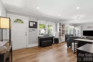 21013 Entrada Dr, Cornelius, NC 28031 - Photo 5