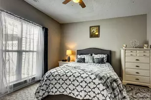 6420 Mallard View Ln, Charlotte, NC 28269 - Photo 7
