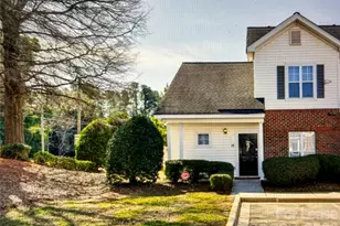 6420 Mallard View Ln, Charlotte, NC 28269 - Photo 1