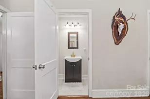 6537 Mt Holly-Huntersville Rd, Charlotte, NC 28216 - Photo 23