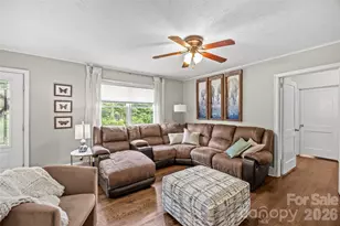 6537 Mt Holly-Huntersville Rd, Charlotte, NC 28216 - Photo 3