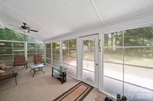 9136 Whittel Pl, Charlotte, NC 28216 - Photo 29