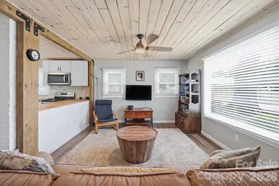 1105 Young Street, Mooresville, NC 28115 - Photo 5