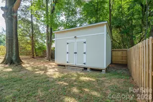 1105 Young St, Mooresville, NC 28115 - Photo 33