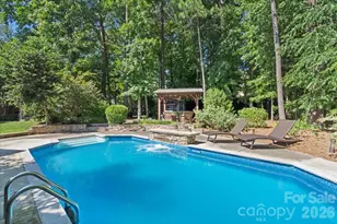 10701 Pomerane Pl, Charlotte, NC 28277 - Photo 5