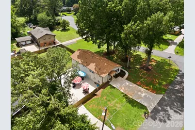 1301 Manchester Lane, Charlotte, NC 28227 - Photo 29