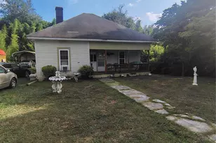 217 Broad St, Shelby, NC 28152 - Photo 1