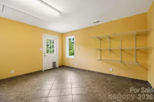 2 Jaks Ridge Dr, Asheville, NC 28805 - Photo 29