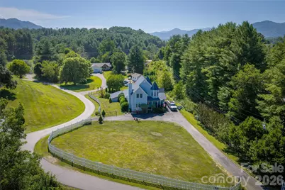 22 Dogwood Circle, Burnsville, NC 28714 - Photo 1