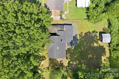 3129 Iredell Drive, Charlotte, NC 28269 - Photo 39
