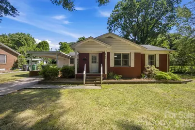 3129 Iredell Drive, Charlotte, NC 28269 - Photo 1