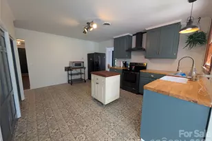 571 Piedmont Rd, Rutherfordton, NC 28139 - Photo 17