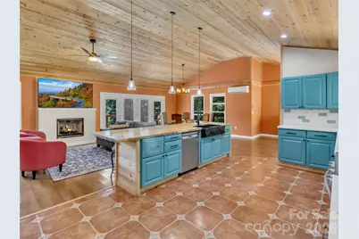 28 Wake Street, Waynesville, NC 28716 - Photo 9