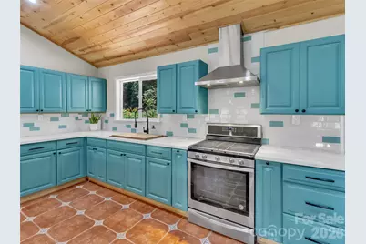 28 Wake Street, Waynesville, NC 28716 - Photo 7
