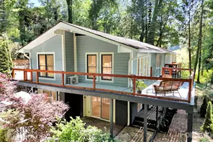28 Wake St, Waynesville, NC 28716 - Photo 3
