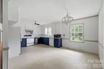 108 Augusta Drive, Statesville, NC 28625 - Photo 9