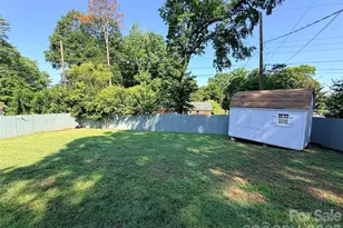 3626 Seaman Dr, Charlotte, NC 28217 - Photo 7