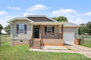 257 Periwinkle St, Lincolnton, NC 28092 - Photo 1