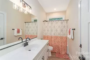 33 Elkwood Ave, Asheville, NC 28804 - Photo 21