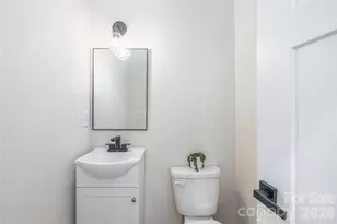 33 Elkwood Ave, Asheville, NC 28804 - Photo 15