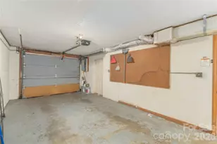 101 Fenner Ave, Asheville, NC 28804 - Photo 17