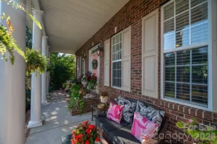 961 Colleton Meadow Dr, Clover, SC 29710 - Photo 9