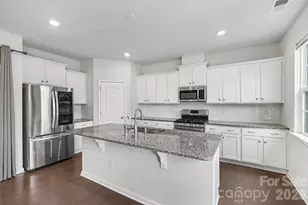 15124 Holly Run Ln, Charlotte, NC 28277 - Photo 11