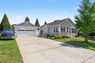124 Tarrington Dr, Statesville, NC 28625 - Photo 3