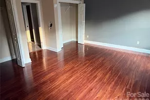 2960 8th St Ct NE, Hickory, NC 28601 - Photo 13