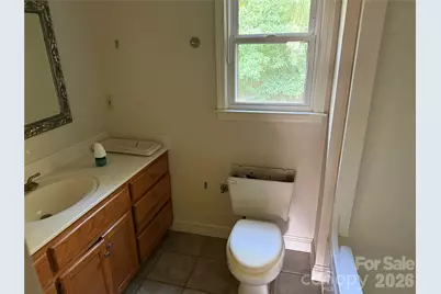2960 8th Street Court NE, Hickory, NC 28601 - Photo 19