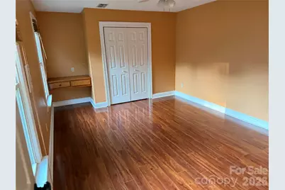 2960 8th Street Court NE, Hickory, NC 28601 - Photo 17