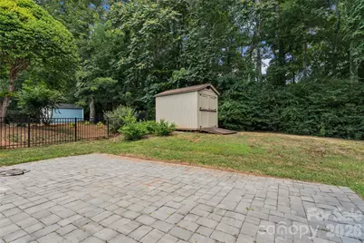 10906 Chamberlain Hall Court, Charlotte, NC 28277 - Photo 35